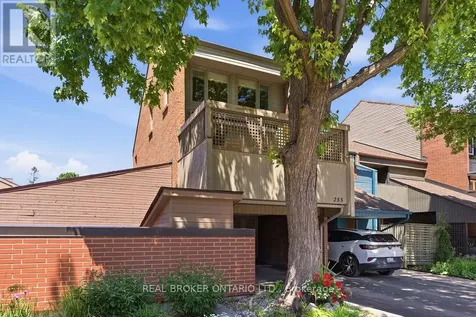 255 Bruyere Street Ottawa ON K1N 5E5