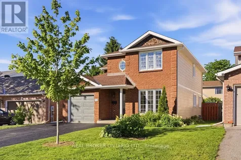17 Notman Way Ottawa ON K1G 4P6