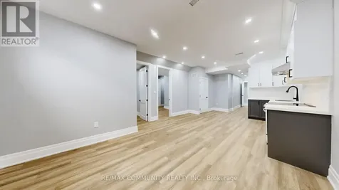 1580A Honey Locust Place Pickering ON L1X 0P1