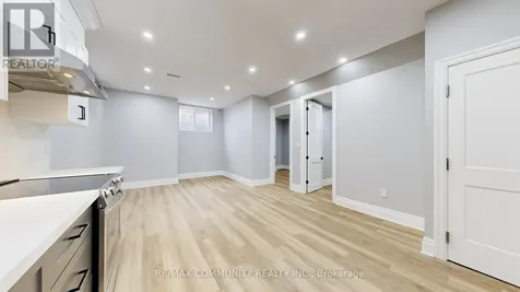 1580A Honey Locust Place Pickering ON L1X 0P1