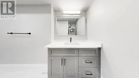 1580A Honey Locust Place Pickering ON L1X 0P1