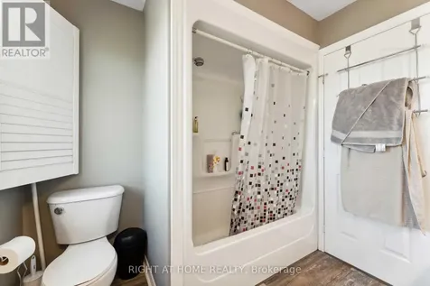 115 Woliston Crescent Ottawa ON K2W 1G5
