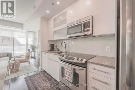 98 Richmond Road Ottawa ON K1Z 0B2