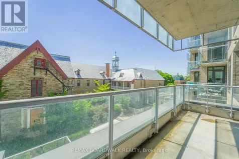 98 Richmond Road Ottawa ON K1Z 0B2