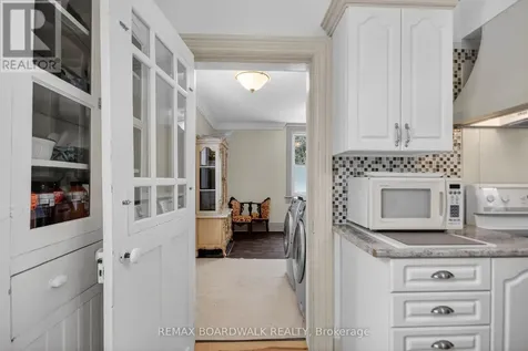 11 Alfred Street Smiths Falls ON K7A 4H6