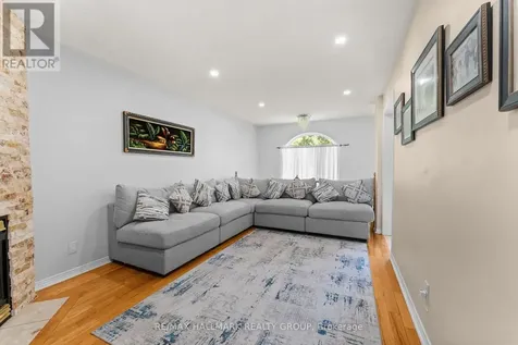 1157 Marchant Drive Ottawa ON K4A 4A7