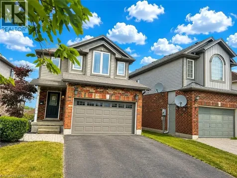 506 Activa Avenue Kitchener ON N2E 4C1