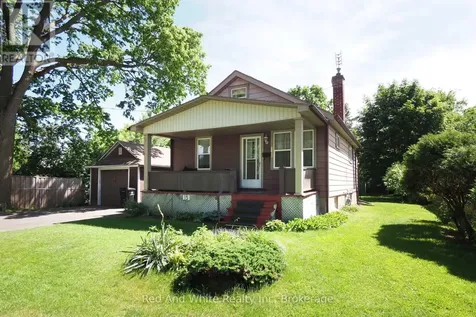 15 Horning Drive Kitchener ON N2K 1H5