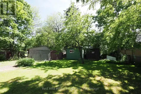 15 Horning Drive Kitchener ON N2K 1H5