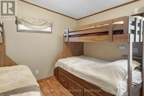 13 Southline Avenue Huron-kinloss ON N2Z 2X5