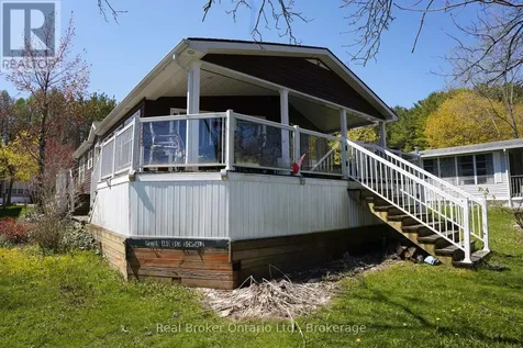 13 Southline Avenue Huron-kinloss ON N2Z 2X5