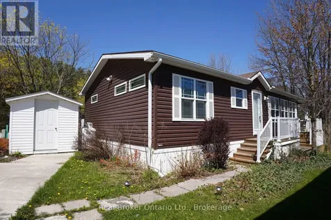 13 Southline Avenue Huron-kinloss ON N2Z 2X5
