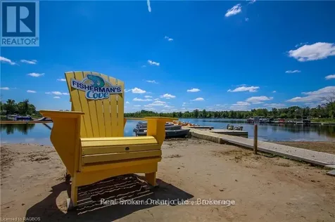13 Southline Avenue Huron-kinloss ON N2Z 2X5