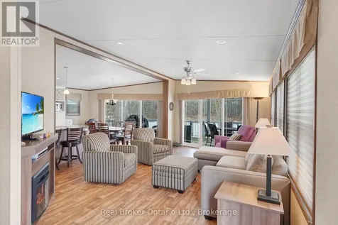 13 Southline Avenue Huron-kinloss ON N2Z 2X5