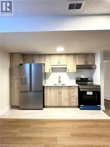 50 Jacob Detweiller Drive Kitchener ON N2P 0L1