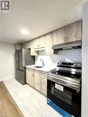 50 Jacob Detweiller Drive Kitchener ON N2P 0L1