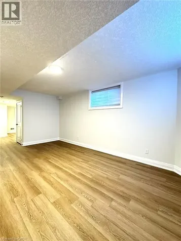 50 Jacob Detweiller Drive Kitchener ON N2P 0L1