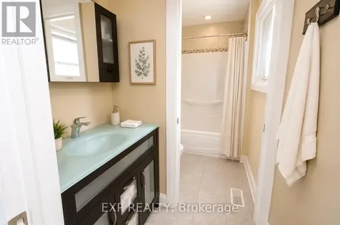 4614 Donnelly Drive Ottawa ON K0G 1N0