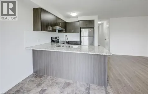 831 Paris Boulevard Waterloo ON N2T 0B2