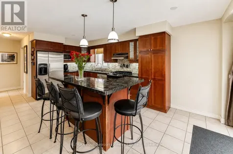 59 Highlands Crescent Collingwood ON L9Y 5H3