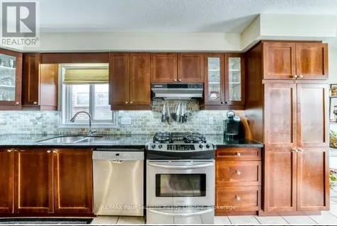 59 Highlands Crescent Collingwood ON L9Y 5H3