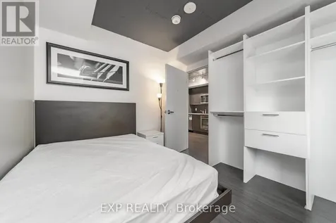 105 Champagne Avenue North Ottawa ON K1S 5E5