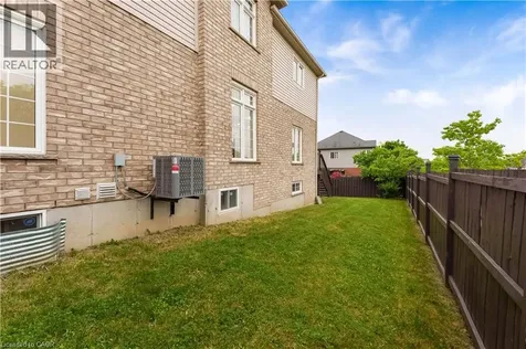 1263 Countrystone Drive Kitchener ON N2N 3S4