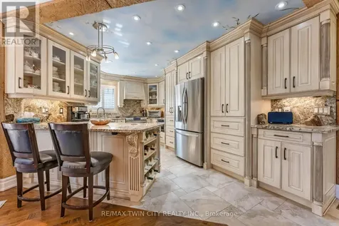 60 Chandos Drive Kitchener ON N2A 3C2