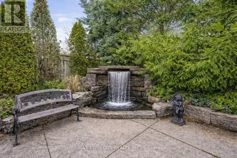 60 Chandos Drive Kitchener ON N2A 3C2
