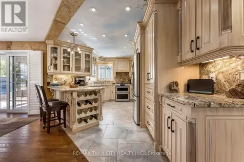 60 Chandos Drive Kitchener ON N2A 3C2