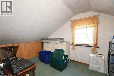 15 Horning Drive Kitchener ON N2K 1H5