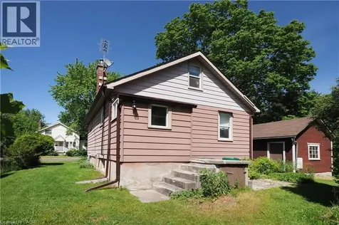 15 Horning Drive Kitchener ON N2K 1H5