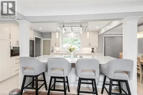 149 Seneca Court Ancaster ON L9G 3C1