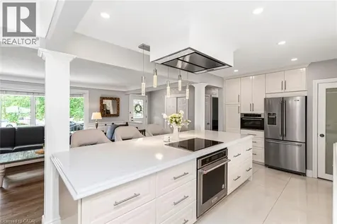 149 Seneca Court Ancaster ON L9G 3C1