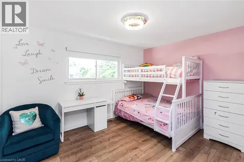 149 Seneca Court Ancaster ON L9G 3C1
