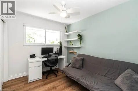 149 Seneca Court Ancaster ON L9G 3C1
