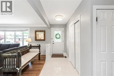 149 Seneca Court Ancaster ON L9G 3C1