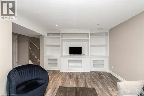 149 Seneca Court Ancaster ON L9G 3C1