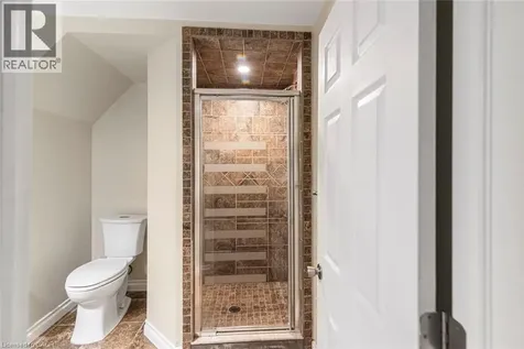149 Seneca Court Ancaster ON L9G 3C1