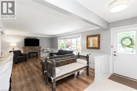 149 Seneca Court Ancaster ON L9G 3C1