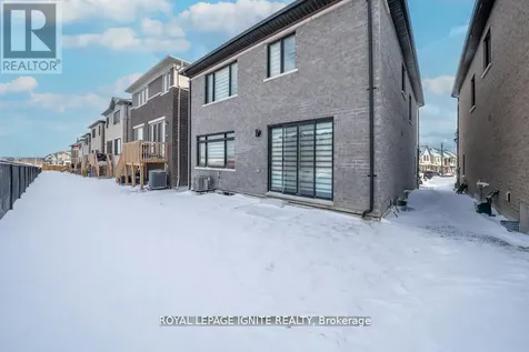 1160 Skyridge Boulevard Pickering ON L1X 0M3