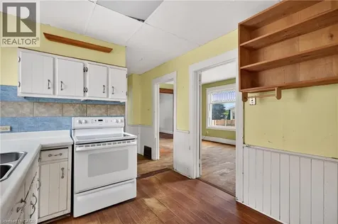 26 Arthur Avenue St. Thomas ON N5P 3L2