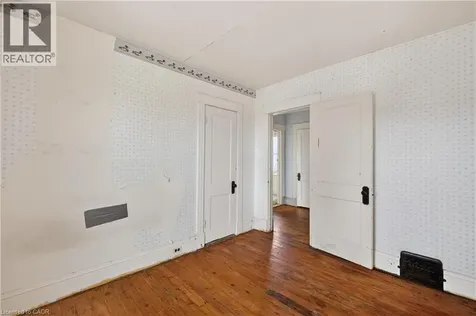 26 Arthur Avenue St. Thomas ON N5P 3L2