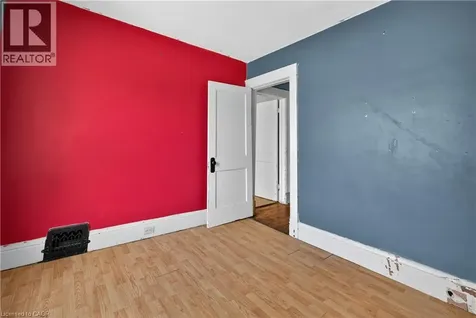 26 Arthur Avenue St. Thomas ON N5P 3L2