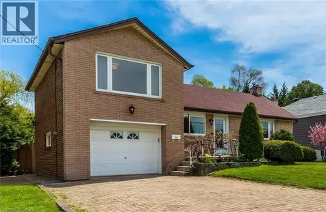 32 Durham Road Stoney Creek ON L8E 1X1