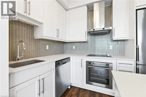 2093 Fairview Street Burlington ON L7R 0E6