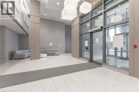2093 Fairview Street Burlington ON L7R 0E6