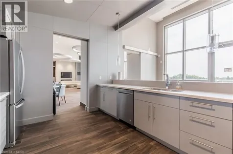 2093 Fairview Street Burlington ON L7R 0E6