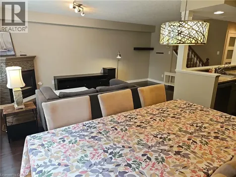 596 Spinnaker Crescent Waterloo ON N2K 4A5