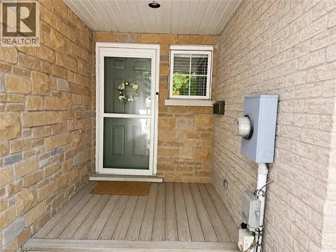 596 Spinnaker Crescent Waterloo ON N2K 4A5